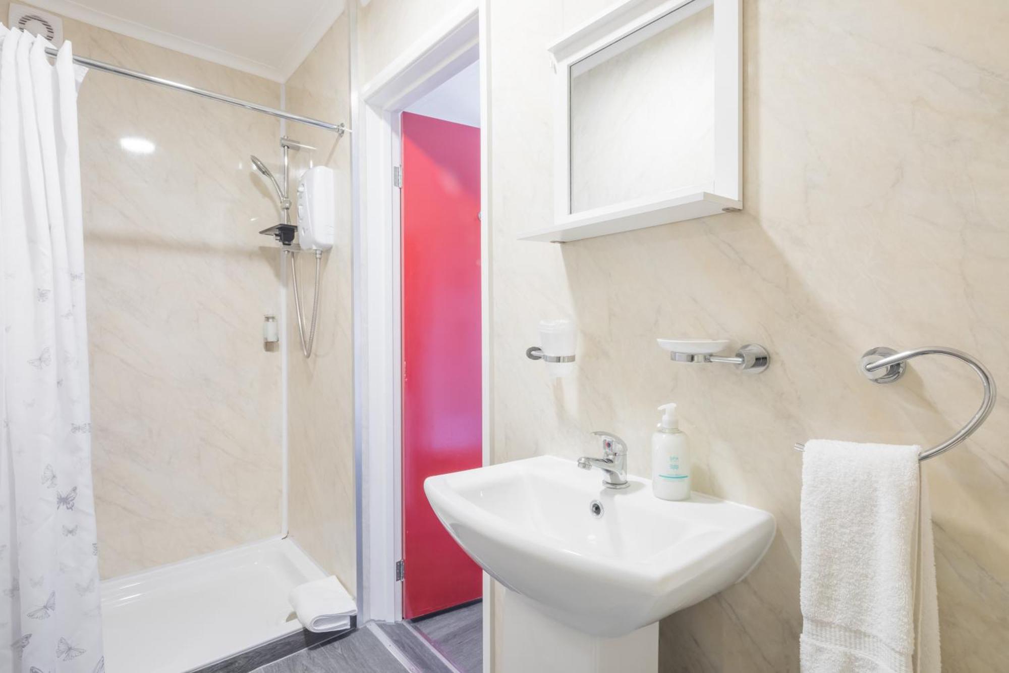 Rasa Sayang House - Self-Check-In Guesthouse Oxford Eksteriør bilde