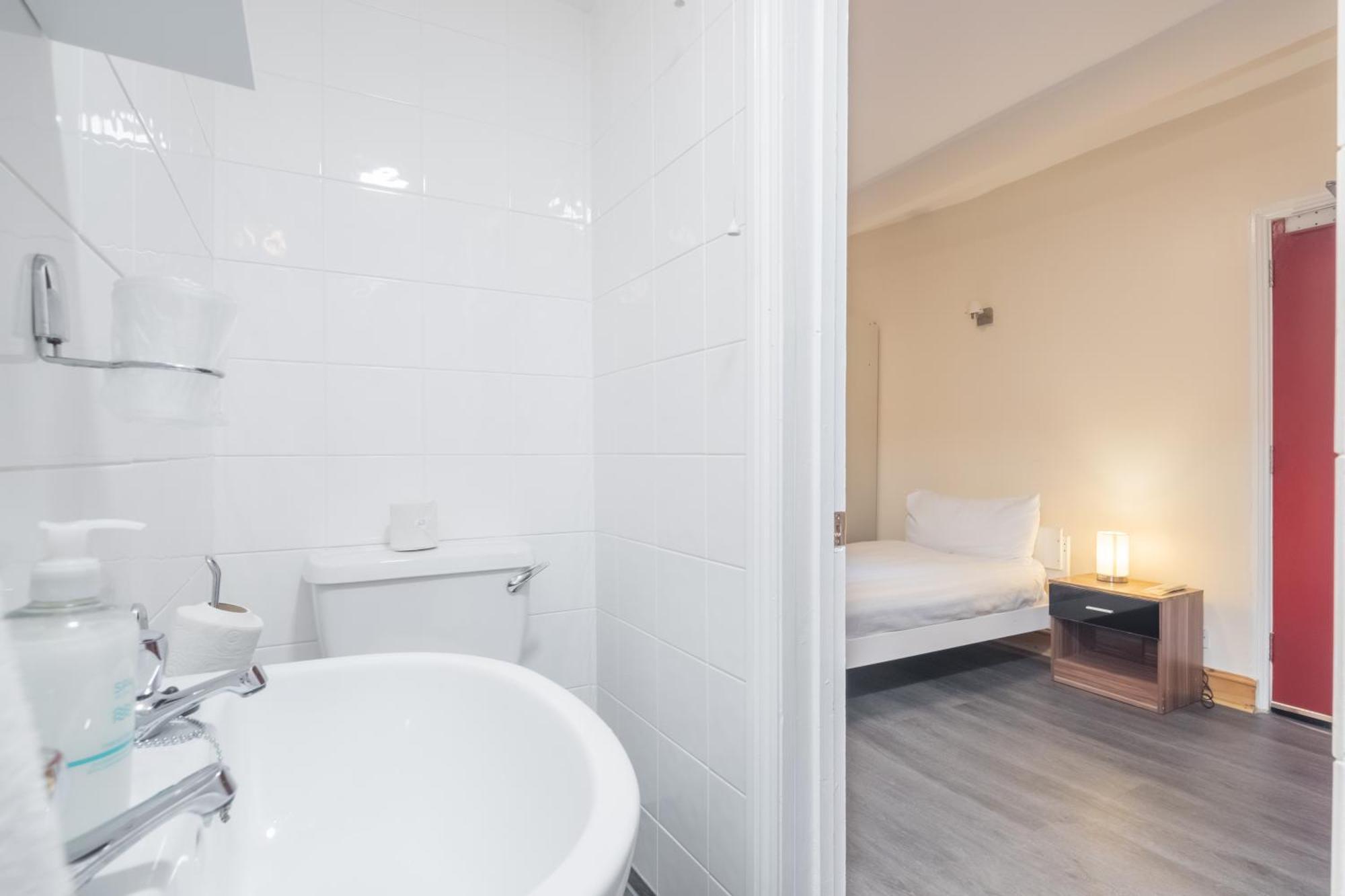 Rasa Sayang House - Self-Check-In Guesthouse Oxford Eksteriør bilde
